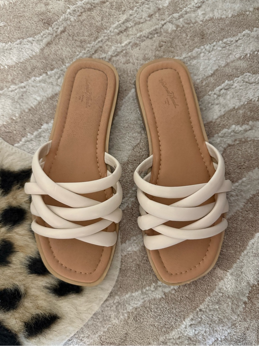 Universal Thread Women's Cream Braided Strap Slide Sandals